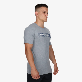 UNDER ARMOUR CAMO CHEST STRIPE 