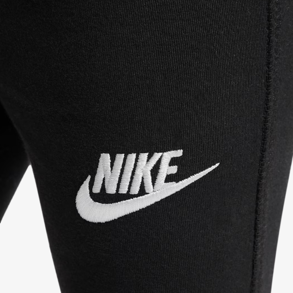 Nike Dri-FIT 
