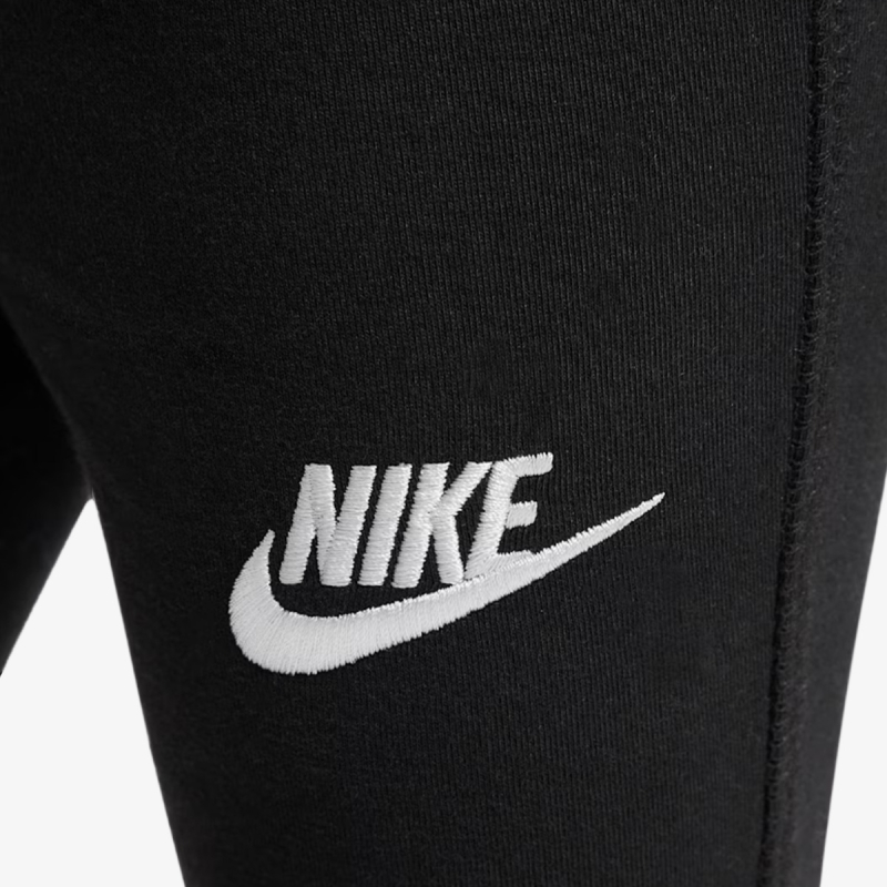 Nike Dri-FIT 