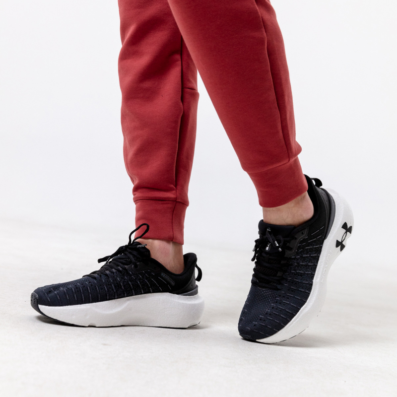Under Armour UA INFINITE ELITE 