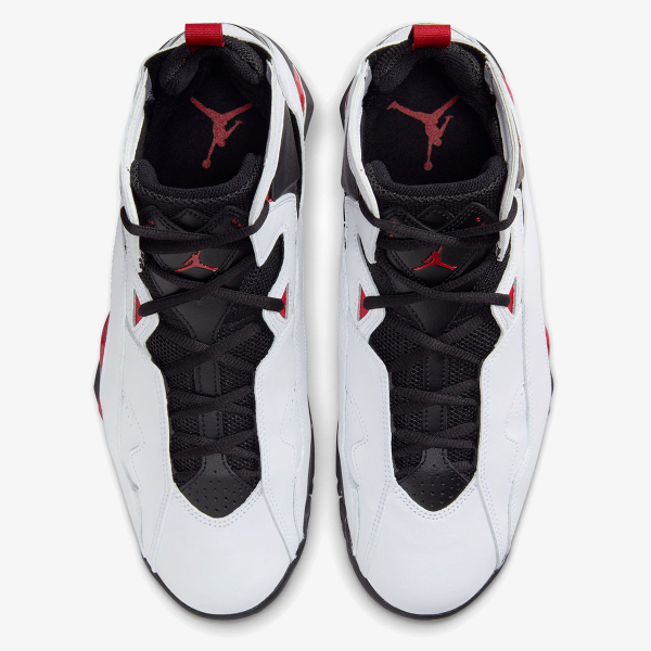 Nike True Flight 