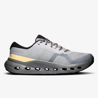 On CLOUDRUNNER 3 