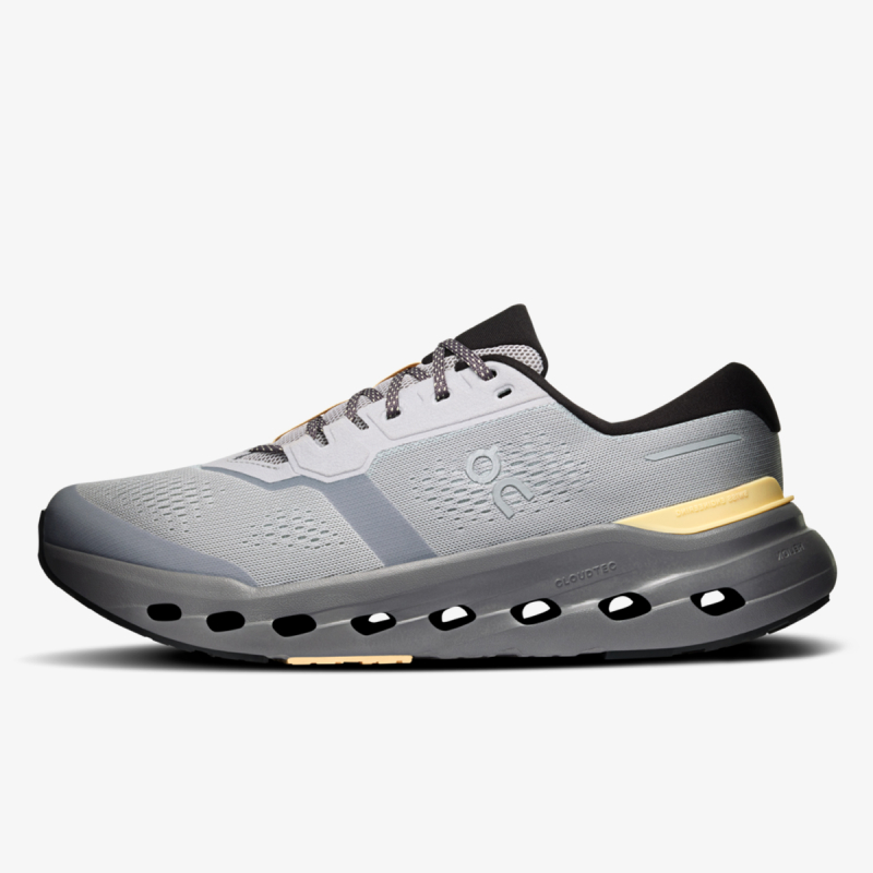 On CLOUDRUNNER 3 
