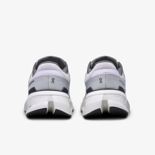 On CLOUDRUNNER 2 