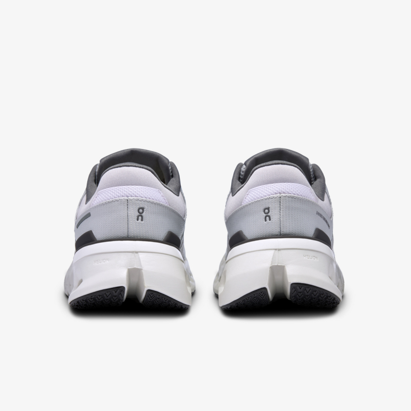 On CLOUDRUNNER 2 