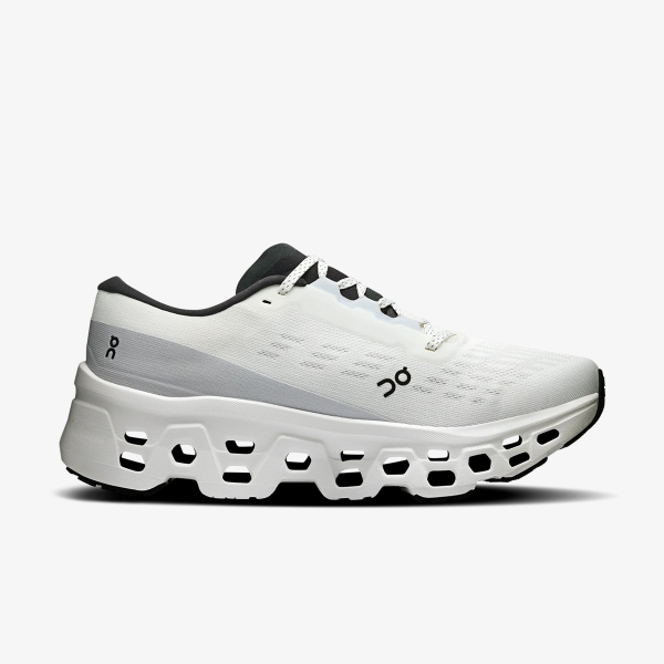 On Cloudmonster 3 
