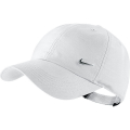 Nike KACKET-KIDS METAL SWOOSH CAP 