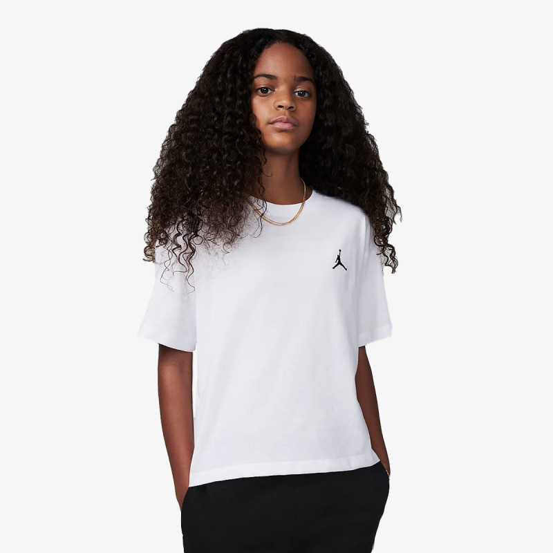 Nike Brooklyn Essentials 