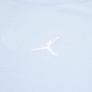 Nike Brooklyn Essentials 