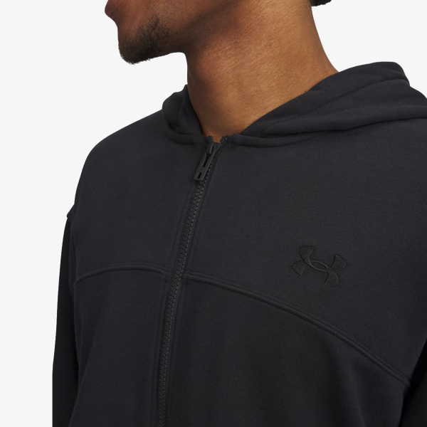Under Armour Rival 