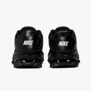 Nike Reax 8 TR 