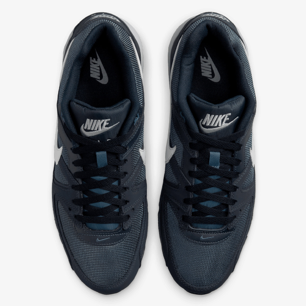 AIR MAX COMMAND 