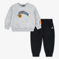Nike JDB MJ DYNASTY FT CREW SET 