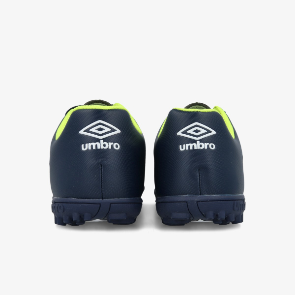 Umbro Classico XI TF 