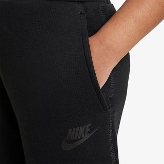 NIKE Tech Fleece 