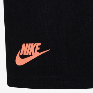 Nike On The Move 