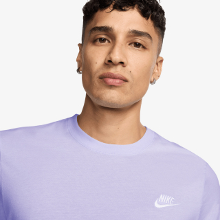 Nike Sportswear Club 