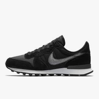 Nike INTERNATIONALIST 