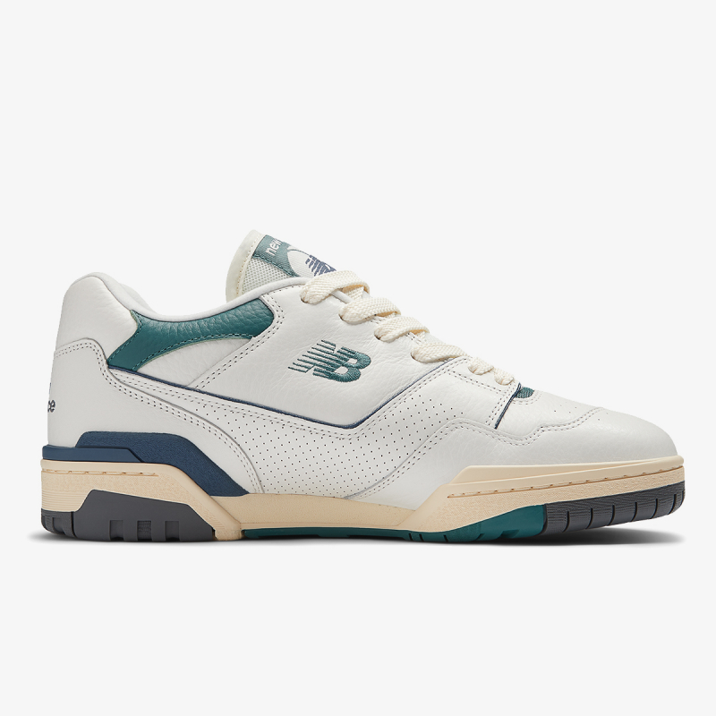 New Balance 550 
