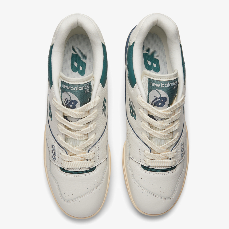 New Balance 550 