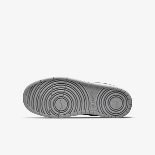 Nike Court Borough Low 2 SE 