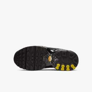 NIKE AIR MAX PLUS BP 