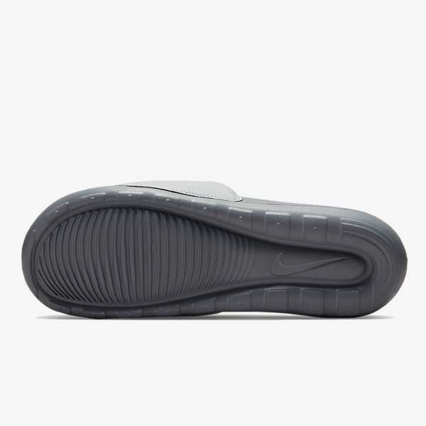 Nike Victory One 