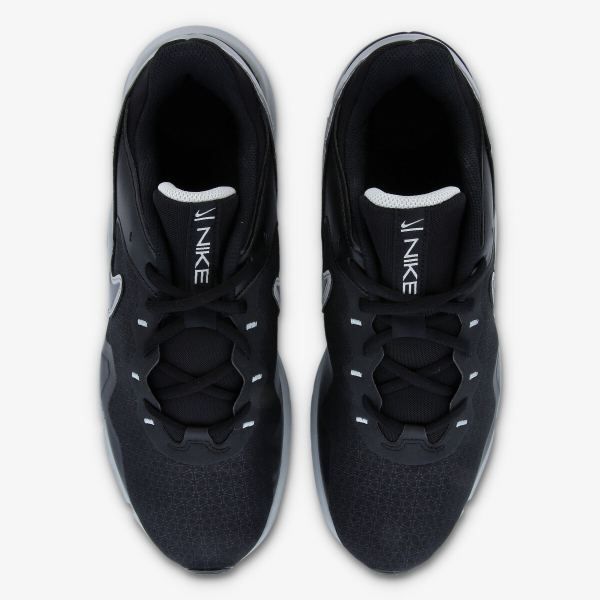 Nike Legend Essential 2 