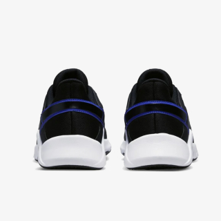 Nike Legend Essential 2 