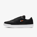NIKE Court Vintage 