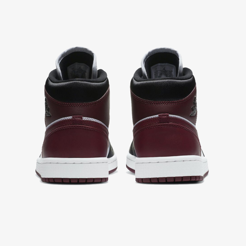 Jordan Air Jordan 1 Mid SE 