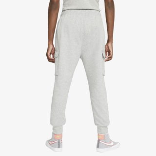 Nike Sportswear Club 