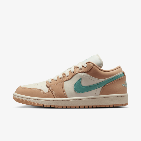Jordan Air Jordan 1 Low 