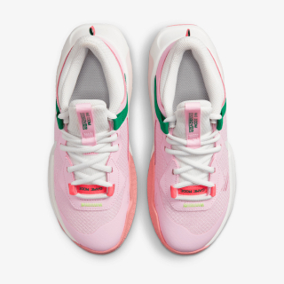 NIKE Air Zoom Crossover 
