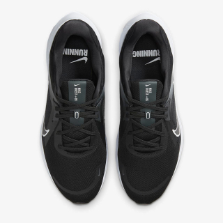 Nike Quest 5 