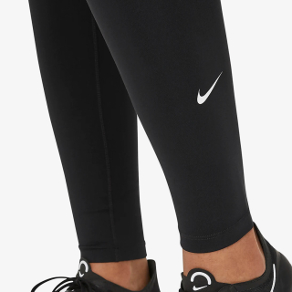 NIKE One 