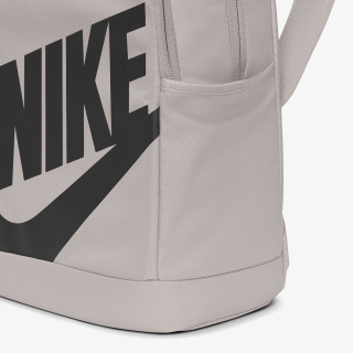 Nike Elemental 