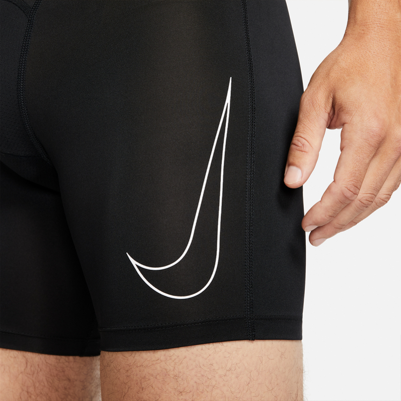 Nike Pro 
