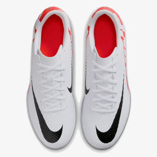 NIKE Mercurial Vapor 15 Club IC 