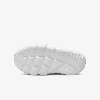 NIKE Flex Runner 2 