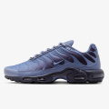 NIKE AIR MAX PLUS 