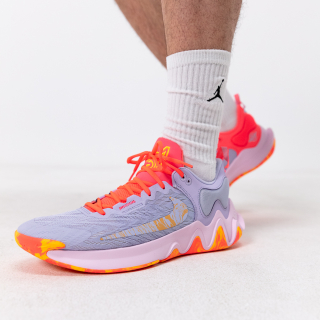 NIKE Giannis Immortality 2 