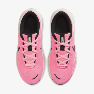 NIKE Legend Essential 3 Next Nature 