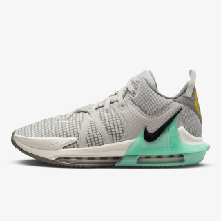 NIKE LeBron Witness 7 