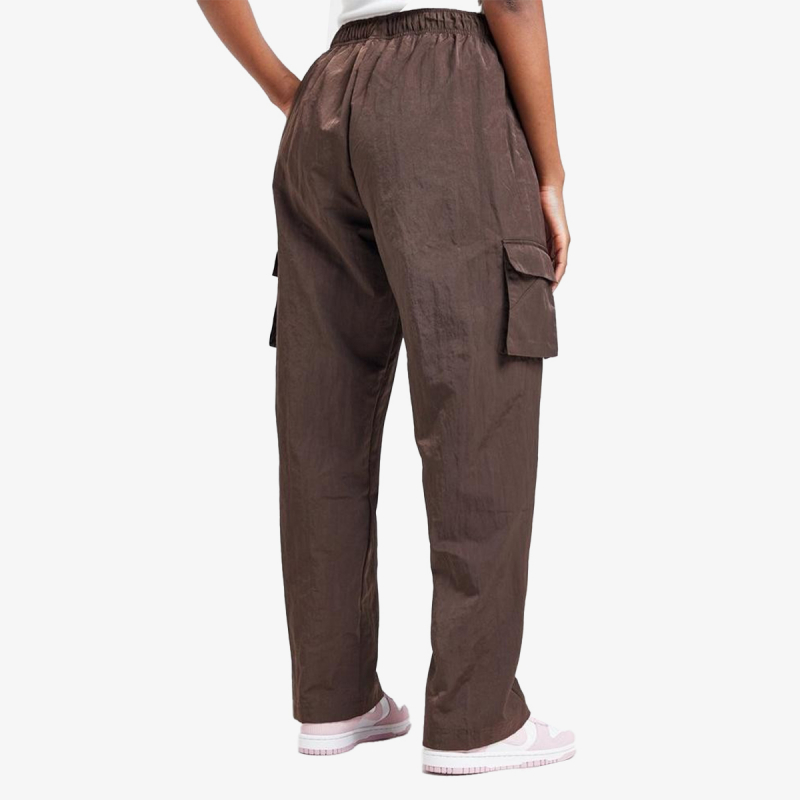 Nike Sportswear Essential 