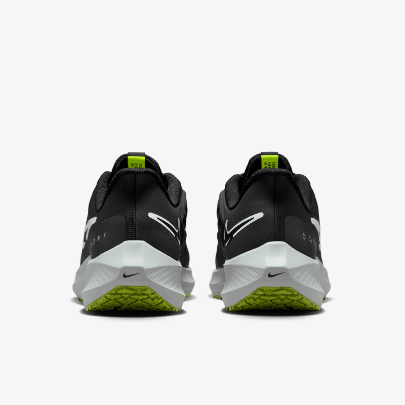 Nike Air Zoom Pegasus 39 Shield 