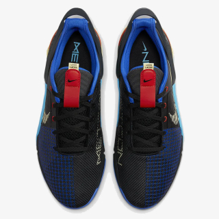 NIKE Metcon 8 FlyEase 