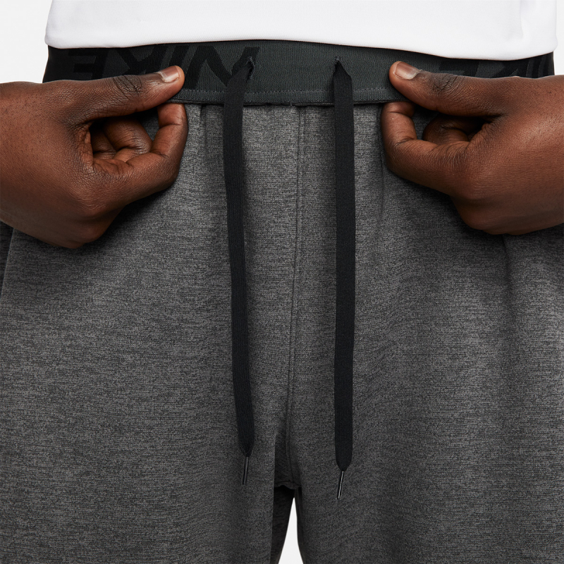 Nike Therma-FIT 