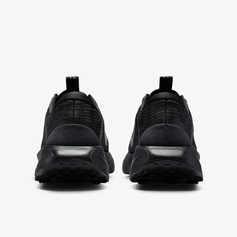 Nike Escape Momentum 