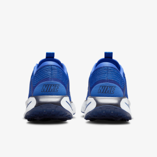 Nike Escape Momentum 